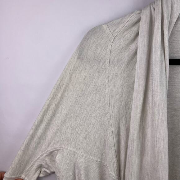 Lululemon, Cocoon Wrap, Heathered Gray, Modal Blend, Lounge Cardigan Yoga - Picture 3 of 16